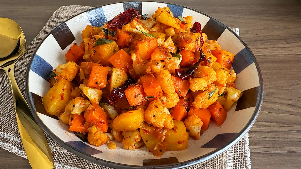 indian mixed vegetable on a serving bowl